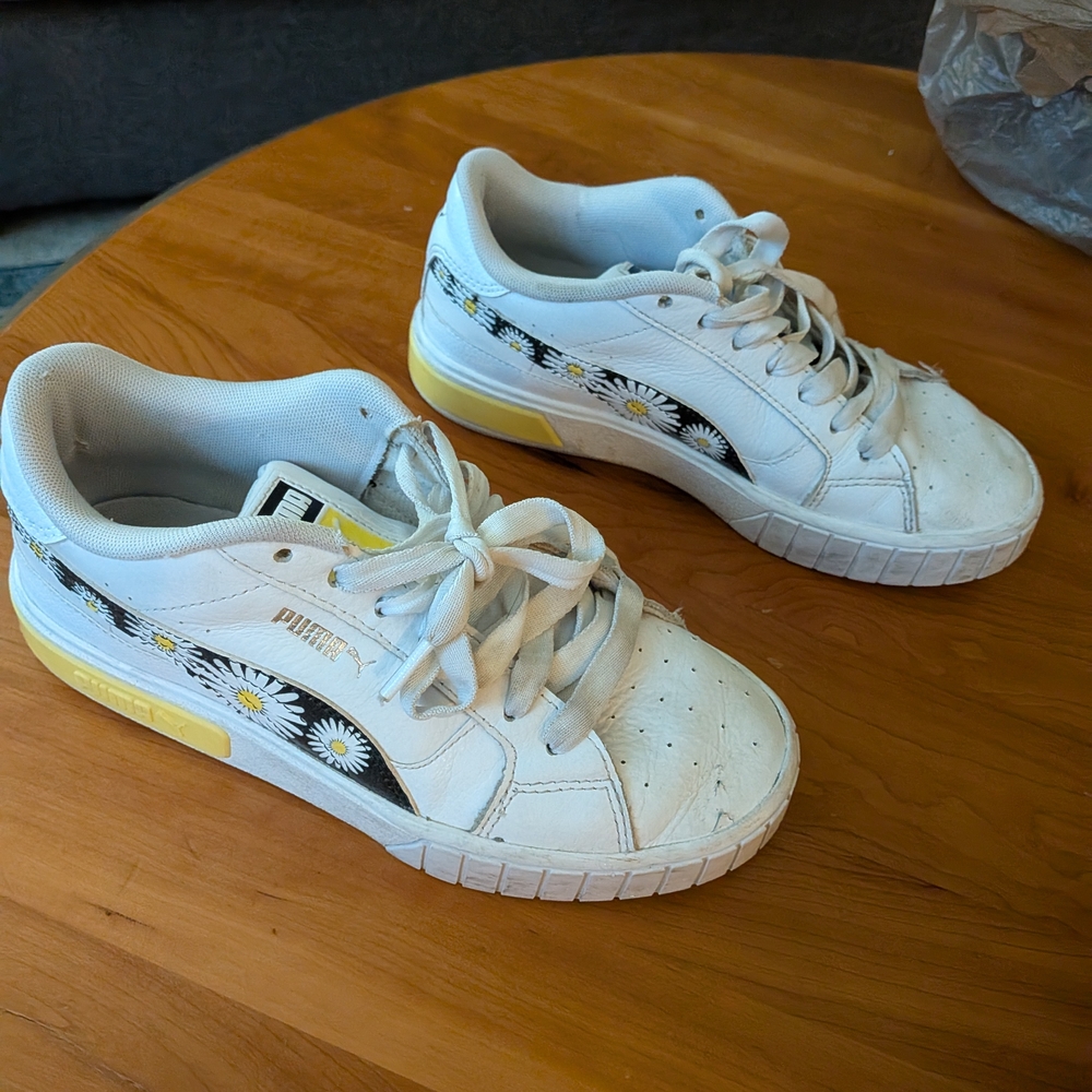 Puma White and Yellow Sneakers Classic Design